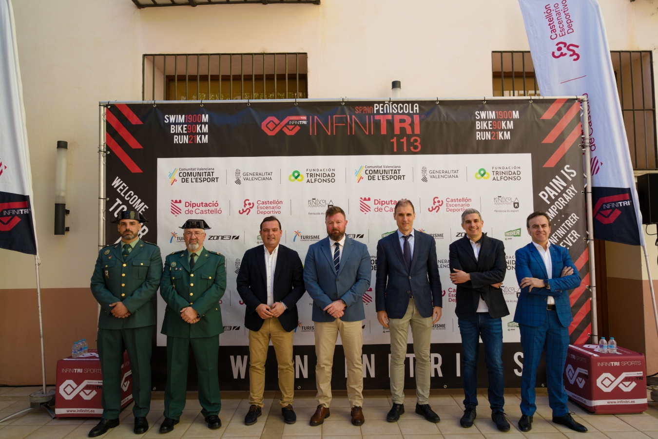 La Diputación de Castellón respalda el Infinitri 113 Triatlón Peñíscola que reunirá a más de 1.000 triatletas de 30 nacionalidades