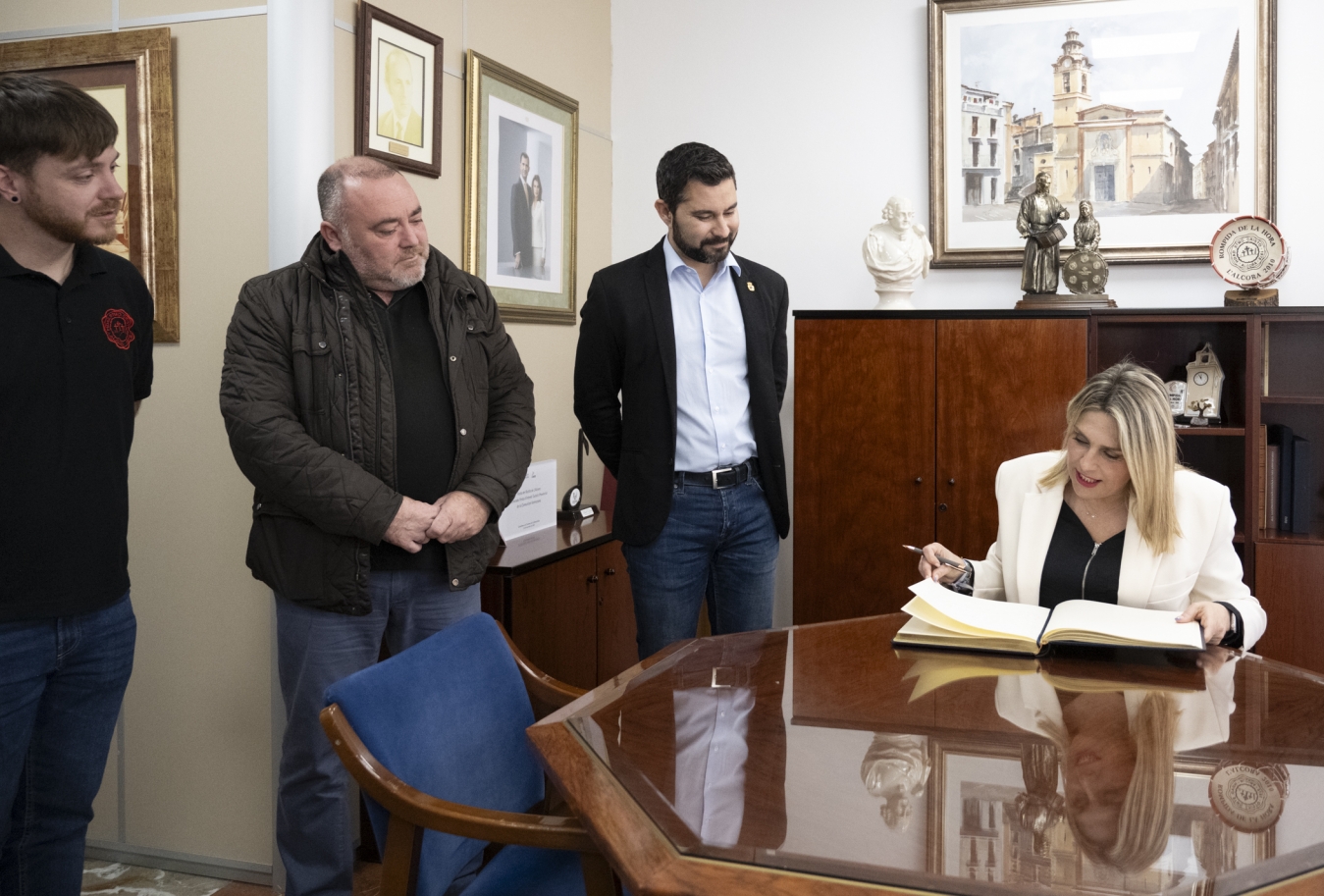 La Diputación de Castellón refuerza la proyección turística de la Festa del Rotllo de l’Alcora con su apoyo para lograr la declaración de Fiesta de Interés Turístico Autonómico