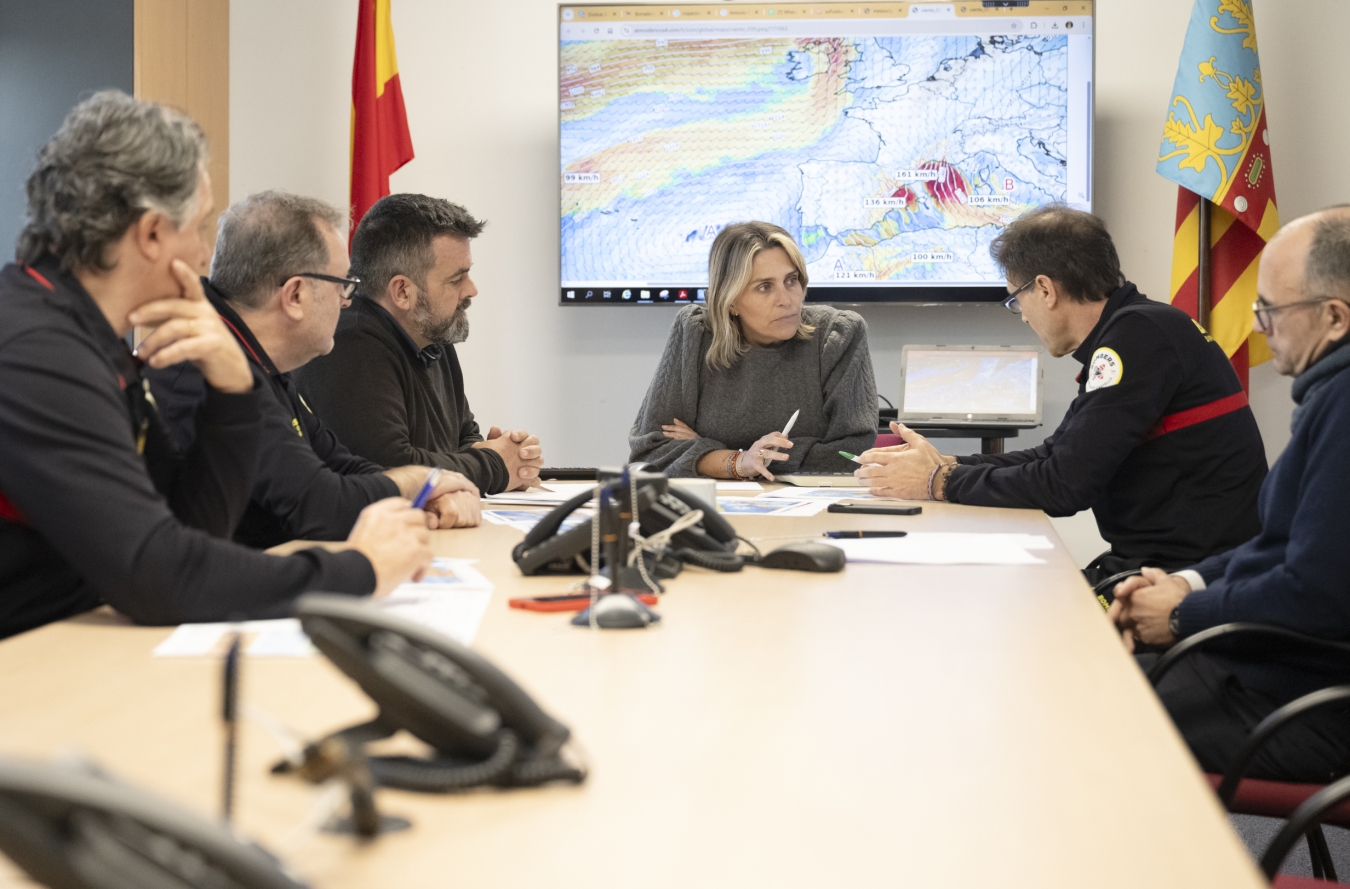 El Consorci Provincial de Bombers de Castelló activa un reforç especial davant l'alerta roja per forts vents en tota la província