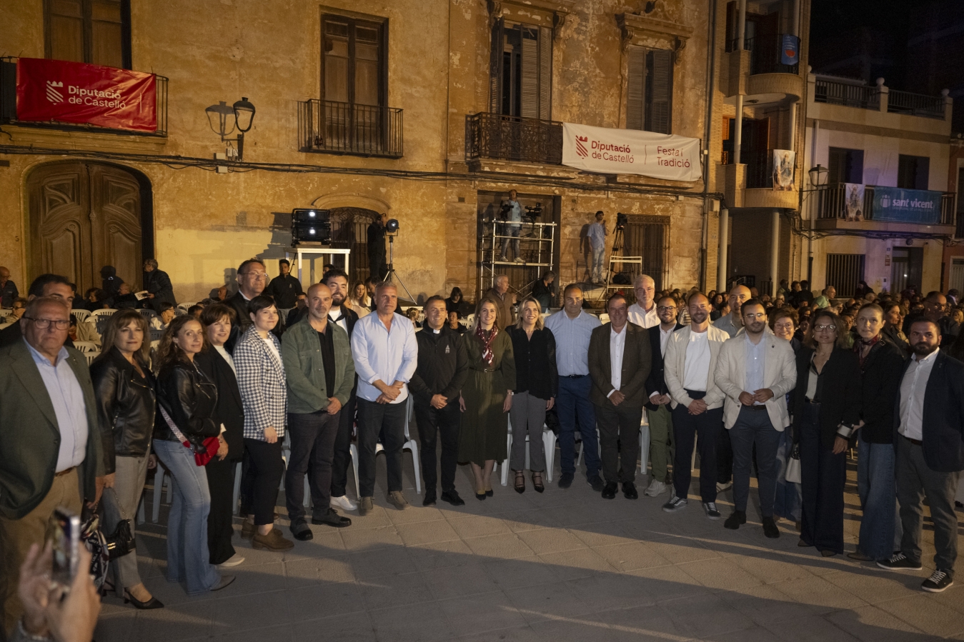 Marta Barrachina ensalza la fachada de la Parroquia Nuestra Señora de la Asunción en el centenario de su finalización, como símbolo de fe y arte de la Vall d’Uixó