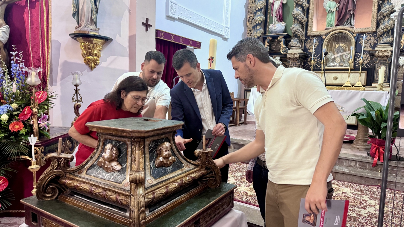 La Diputación de Castellón recupera el esplendor de la peana del Santísimo Cristo de la Iglesia de San Mateo de Figueroles