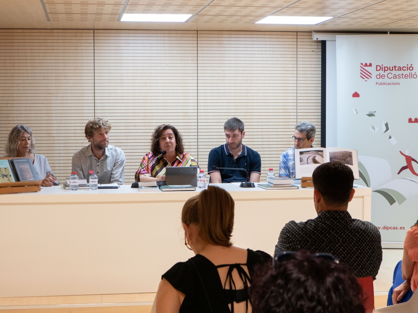 La Diputación de Castellón y la UJI presentan las novedades editoriales de la colección ‘Biblioteca de les Aules’